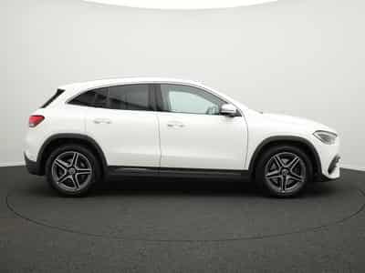Mercedes GLA 250 AMG-Line Multi+Kamera+Pano+Distr+19" (1970) - Photo 5