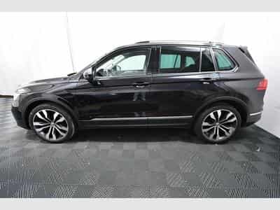 VW Tiguan Tiguan Active Life, AHK, Navi, 18", R-View (2022) - Photo 2