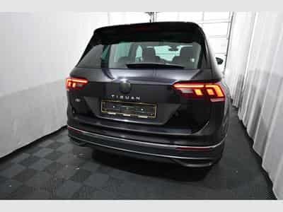 VW Tiguan Tiguan Active Life, AHK, Navi, 18", R-View (2022) - Photo 3