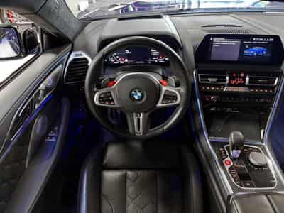 BMW M8 Competition xDrive Coupe (2021) - Foto 13