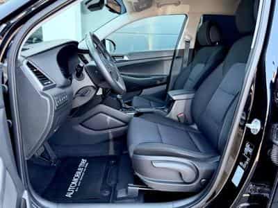 Hyundai TUCSON Tucson 1.6 4WD /NAVI/CAM/AHK/GARANTIE/ (2016) - Foto 8