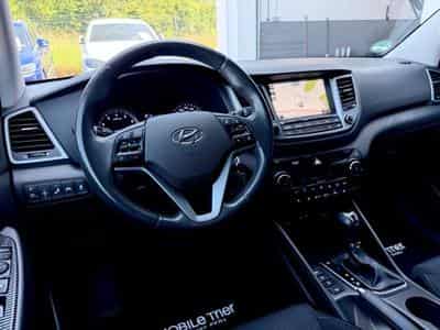 Hyundai TUCSON Tucson 1.6 4WD /NAVI/CAM/AHK/GARANTIE/ (2016) - Foto 9