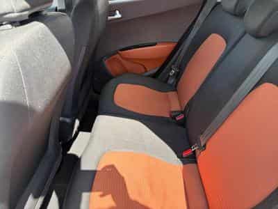 Hyundai i10 1.0 Classic Automatik (2014) - Photo 11