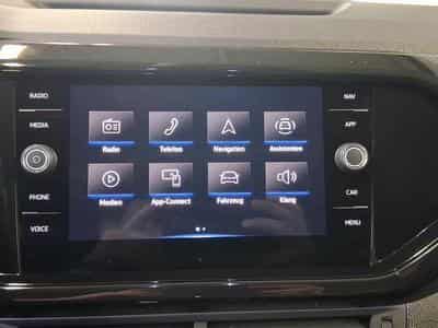 VW T-Cross Style+DSG+IQ-Drive+RearView+Navi (2022) - Photo 13