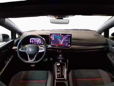 VW Golf GTI-Clubsport+DSG+Pano+Black-Style+P.Ass. (2026) - Photo 2