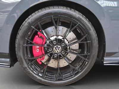VW Golf GTI-Clubsport+DSG+Pano+Black-Style+P.Ass. (2026) - Photo 8