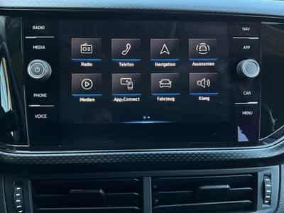 VW T-Cross Life+DSG+LED+AHK+RearView (2023) - Photo 13