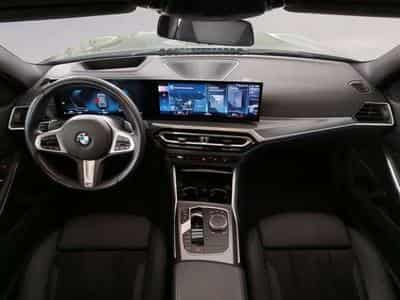BMW 330 d xDrive DAB LED (2024) - Foto 6