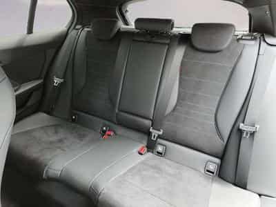 BMW M135 M135i xDrive Head-Up HK HiFi DAB LED (2025) - Foto 9