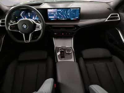 BMW 330 i xDrive Head-Up HiFi DAB LED (2025) - Photo 5