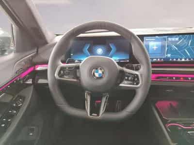 BMW 540 d xDrive Head-Up DAB LED RFK (2025) - Foto 11