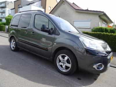 Citroën Berlingo Multispace Exclusive 1.6  HDi 114 CV (2013) - Foto 4
