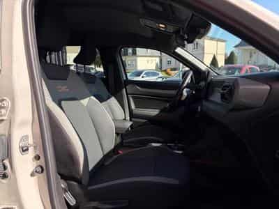 Dacia Duster 1.6 HYBRID 140CV EXTREME (2024) - Foto 9