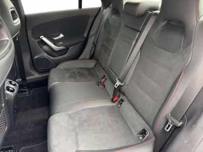 Mercedes CLA 200 AMG Line (2023) - Photo 13