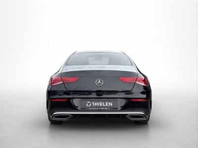 Mercedes CLA 200 AMG Line (2023) - Photo 5
