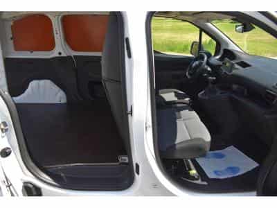 Peugeot Partner 1,6 HDI Airco 3 places (2019) - Photo 8