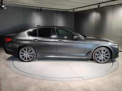 BMW 520 520dA PACK M CARPLAY GPS CAMERA VIRTUAL LED (2019) - Photo 2