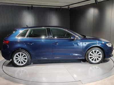 Audi A3 30 TDI AMBITION GPS CARPLAY CLIM AUTO APS AV/AR (2019) - Photo 2