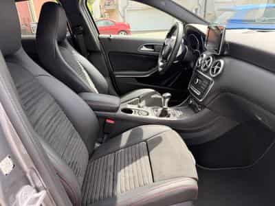 Mercedes A 200 AMG line (2017) - Photo 14