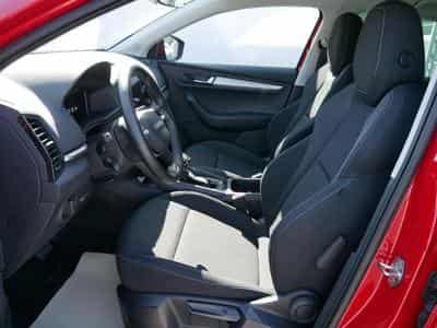 Skoda Karoq Selection 1.5 TSI (2025) - Photo 8