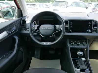 Skoda Karoq Selection (2025) - Foto 12