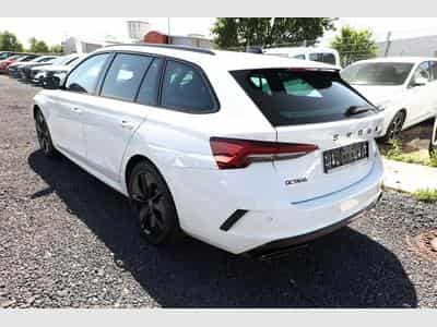 Skoda Octavia RS (2026) - Foto 4