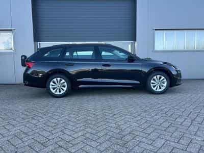 Skoda Octavia 1.5 TSI 150PS (2026) - Foto 5