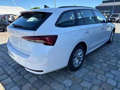 Skoda Octavia Selection 2,0 TDI (2026) - Foto 6