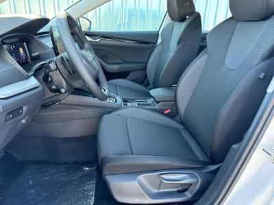 Skoda Octavia Selection 2,0 TDI (2026) - Foto 8