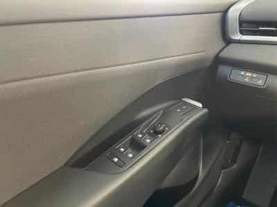 VW T-Roc NEU Life (2026) - Foto 9