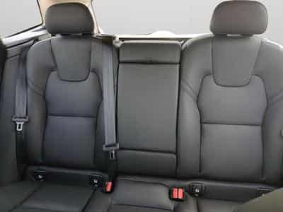 Volvo XC60 B5 Core / Essence (2025) - Foto 14