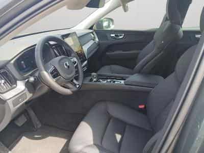 Volvo XC60 B5 Core FACELIFT / Essence (2025) - Photo 11