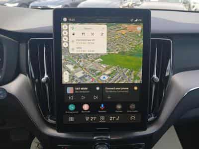 Volvo XC60 B5 Core FACELIFT / Essence (2025) - Photo 12