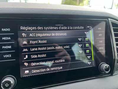 Skoda Karoq 1.5 TSI CLEVER 150 CV (2021) - Photo 10
