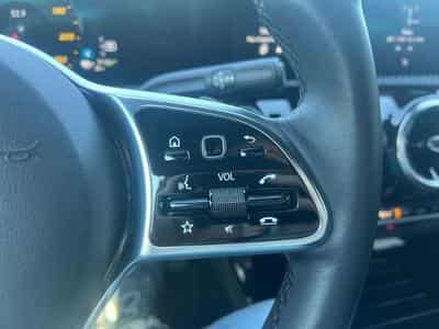 Mercedes A 250 HYBRIDE ESSENCE BUSINESS LINE (2022) - Photo 6