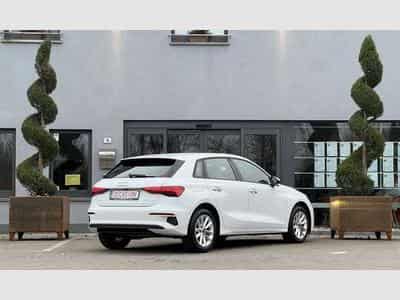 Audi A3 2.0 TDi ATTRACTION 116 CV (2023) - Photo 2