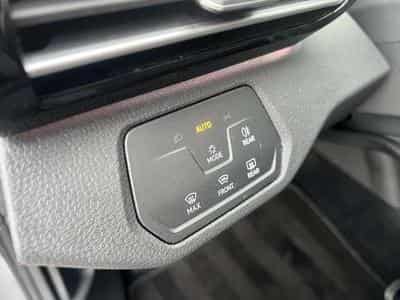 VW ID.5 PRO PERORMANCE 204 CV (2023) - Photo 14