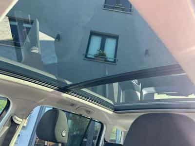 VW Touran 2.0 DIESEL 122 CV (2022) - Photo 4