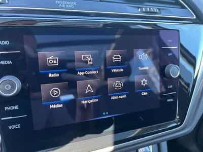 VW Touran 2.0 DIESEL 122 CV (2022) - Photo 6