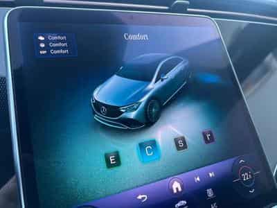 Mercedes EQE ELECTRIQUE 245 CV (2023) - Photo 11