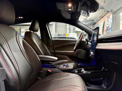 Ford Mustang Mach-E Mustang Mach-E 294cv 99Kw/h RWD RANGE PREMIUM (2024) - Foto 8