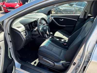 Hyundai i30 i30 Lim. 1.6 CRDi *LED*PDC*Tempomat*Euro5* (2014) - Foto 7