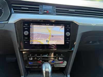 VW Passat Passat Variant GTE (2020) - Photo 11