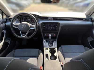 VW Passat Passat Variant GTE (2020) - Photo 12