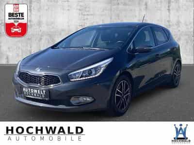 Kia Ceed Ceed 1.6 GDI Edition 7 NAVI AHK PDC RFK KLIMA (2014) - Photo 1