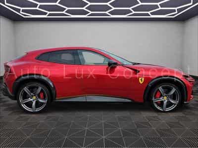 Ferrari Purosangue Rosso Magma (2023) - Photo 12
