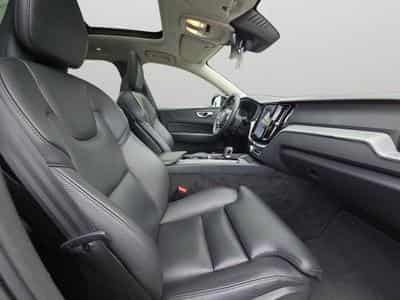 Volvo XC60 B4 Plus Dark / Essence (2024) - Foto 13