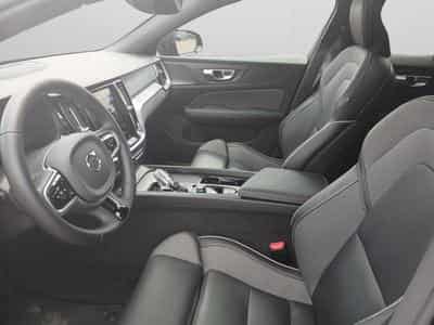 Volvo V60 B4 Plus Dark / Essence (2025) - Foto 11