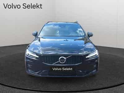Volvo V60 B4 Plus Dark / Essence (2025) - Foto 2