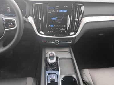 Volvo V60 B4 Plus Dark / Essence (2025) - Foto 8